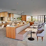 Sir Anthony Hotel