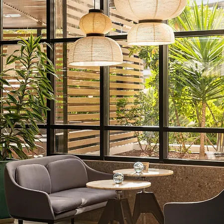 Sir Anthony Rezort 5*