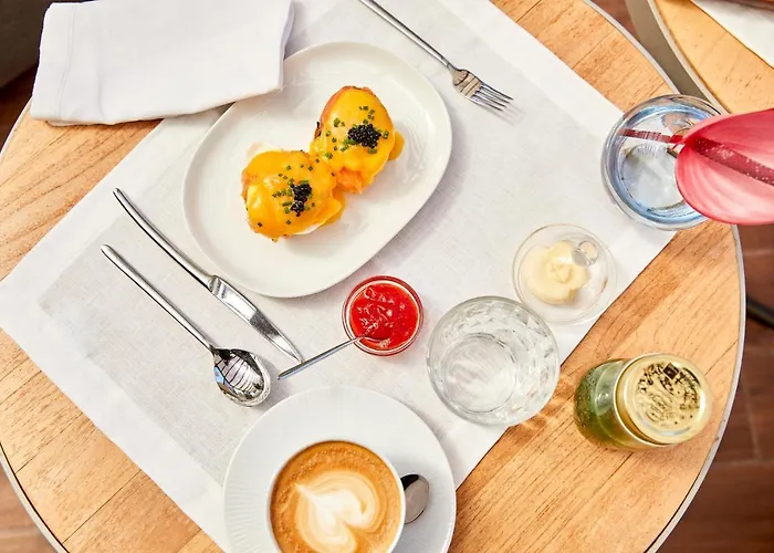 Готель Sir Anthony