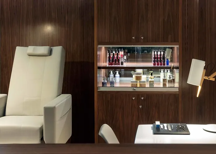 安东尼爵士酒店 酒店