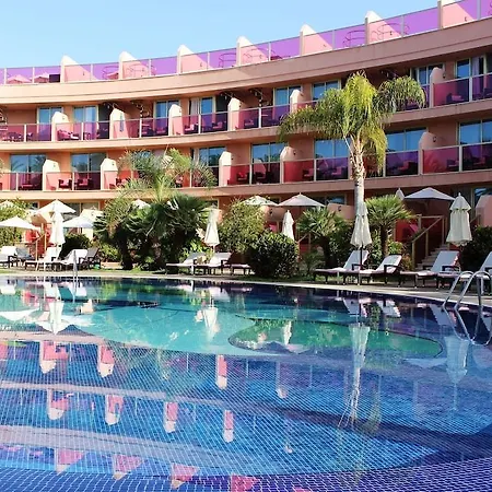 אתר נופש Sir Anthony 5*