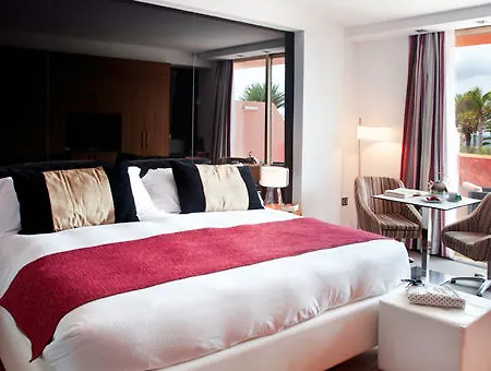 Sir Anthony Resort 5*